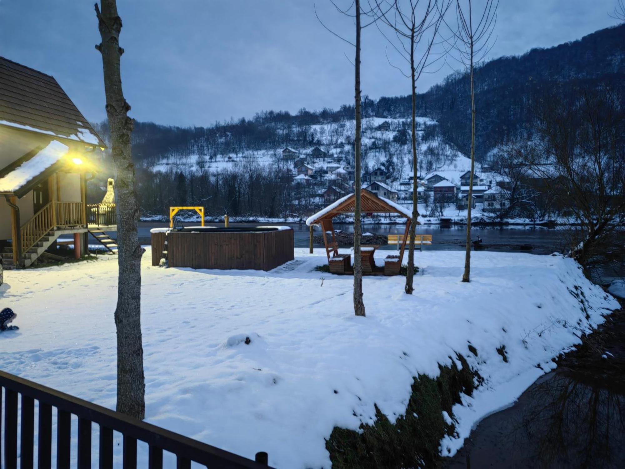 Vikendica Mihic Villa Zvornik Bagian luar foto